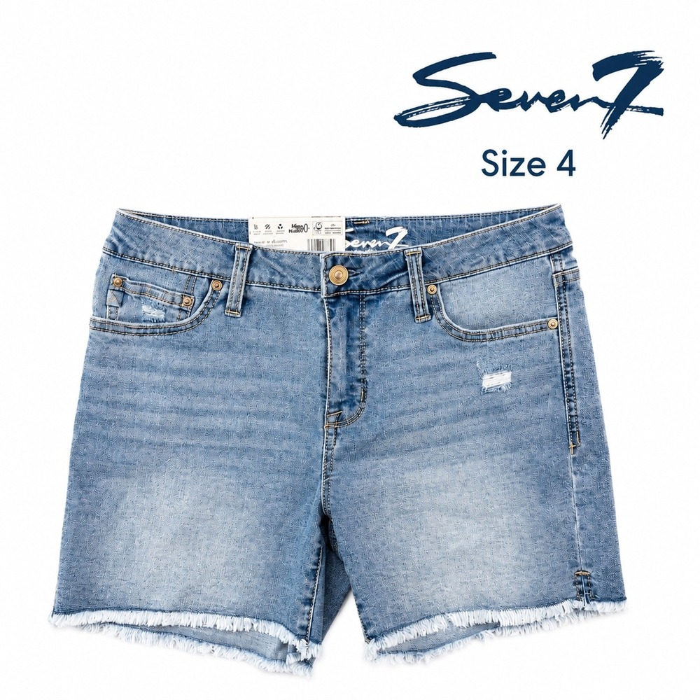 Seven7 Weekend Jean Short Women's Size 4 Key West Wash Denim Fray Hem Stretch